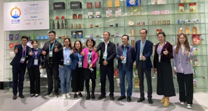 ��������MS - ��ʨ�����ݵ����Ρ������㡱Բ���չ�